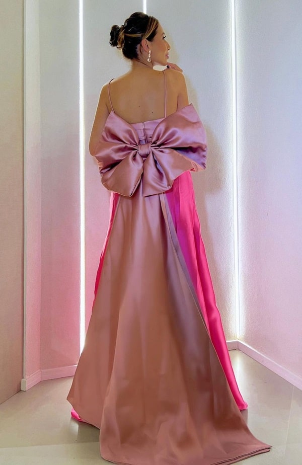 vestido de festa longo rosa com maxi laço nas costas