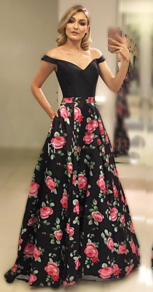 modelo de vestido estampado para casamento