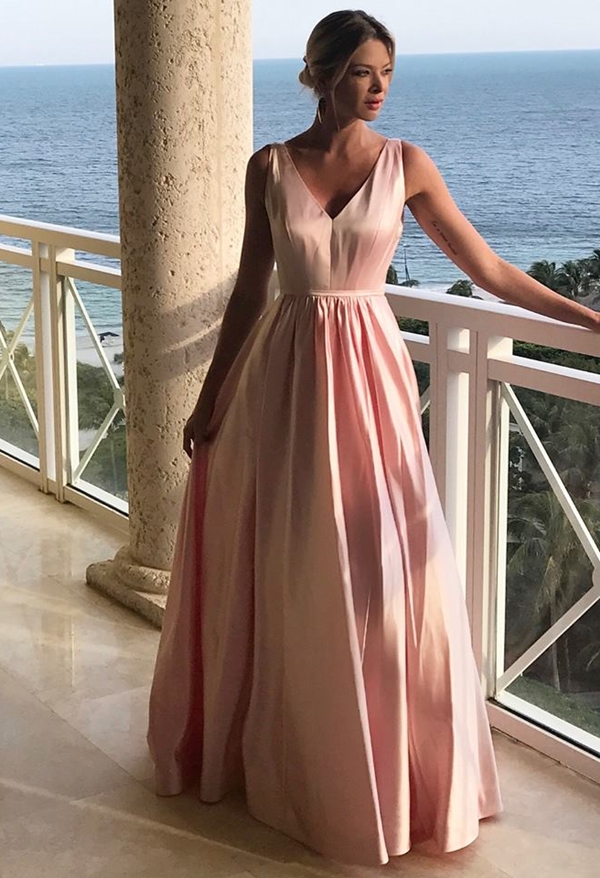 Vestido de madrinha estilo princesa cheap