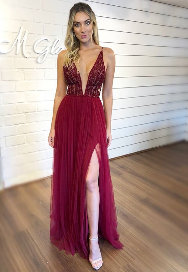 cor de vestido marsala para madrinha de casamento