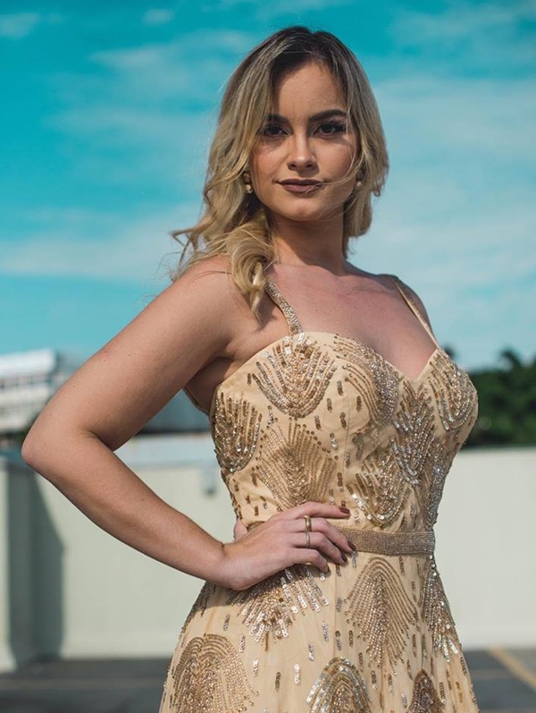 vestido de festa dourado 
