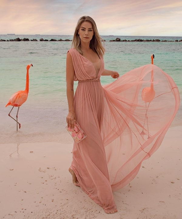 vestido de casamento em praia