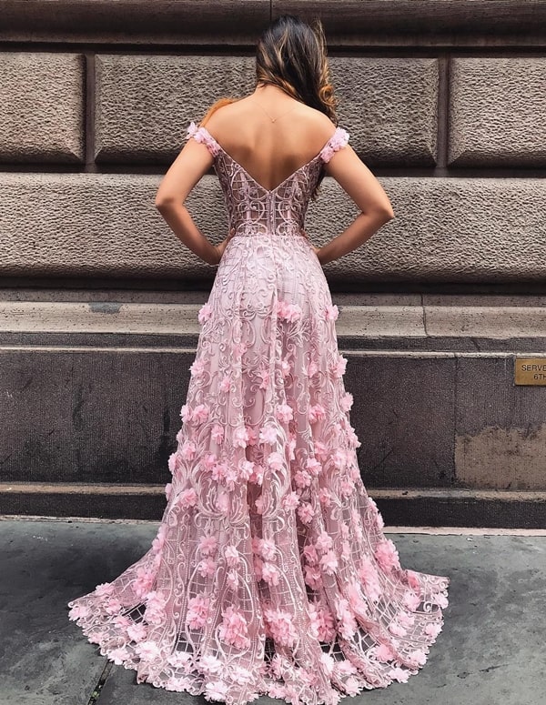 vestido longo rosa bordado