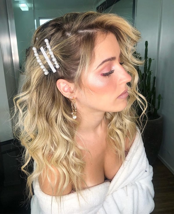 penteado de festa com presilha