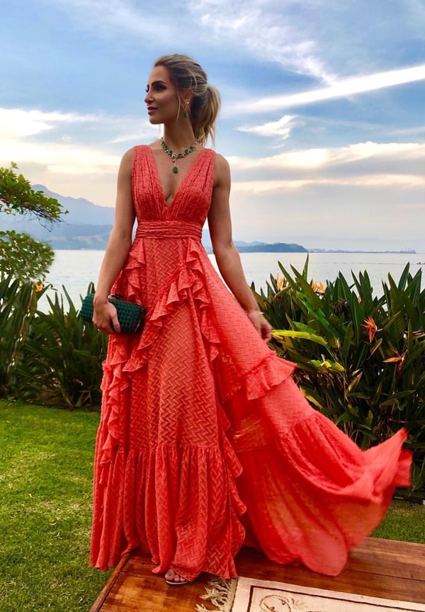 vestido longo coral para madrinha de casamento