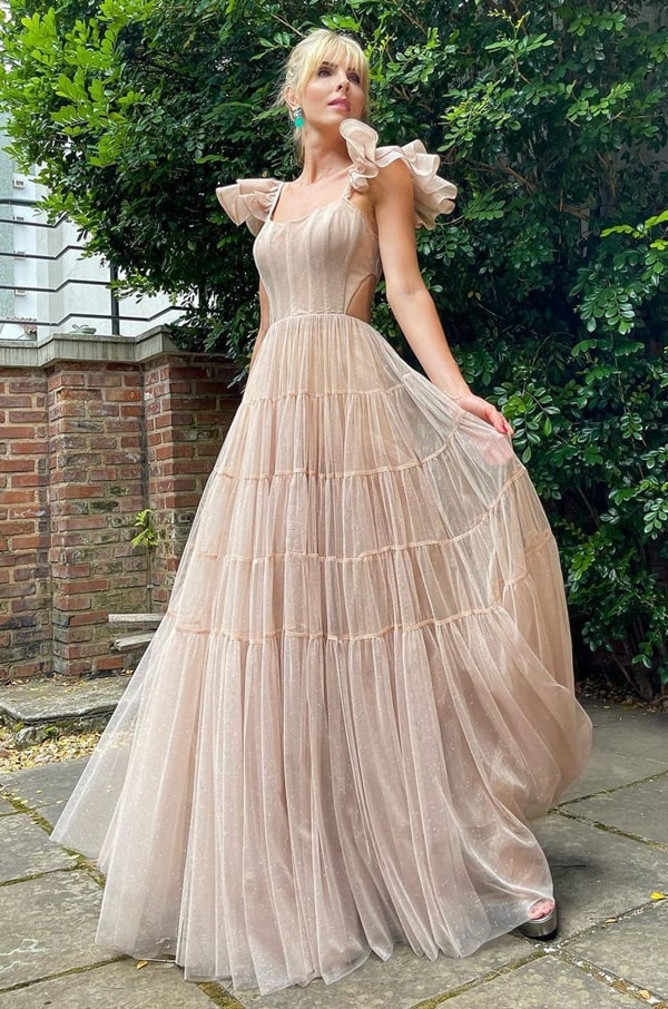 vestido de festa longo nude de tule