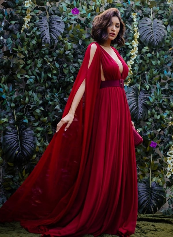 vestido marsala com manga longa para madrinha de casamento