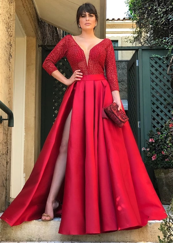 vestido vermelho decote nas costas