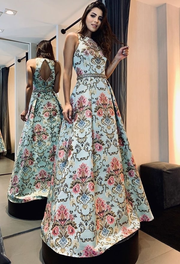 vestido longo verde claro estampado em jacquard