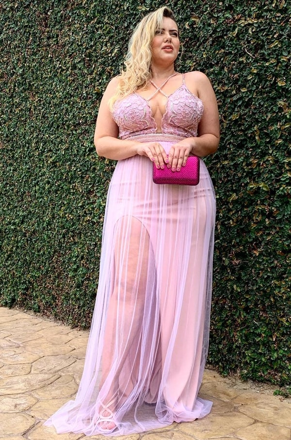 vestido de festa plus size rose para madrinha de casamento