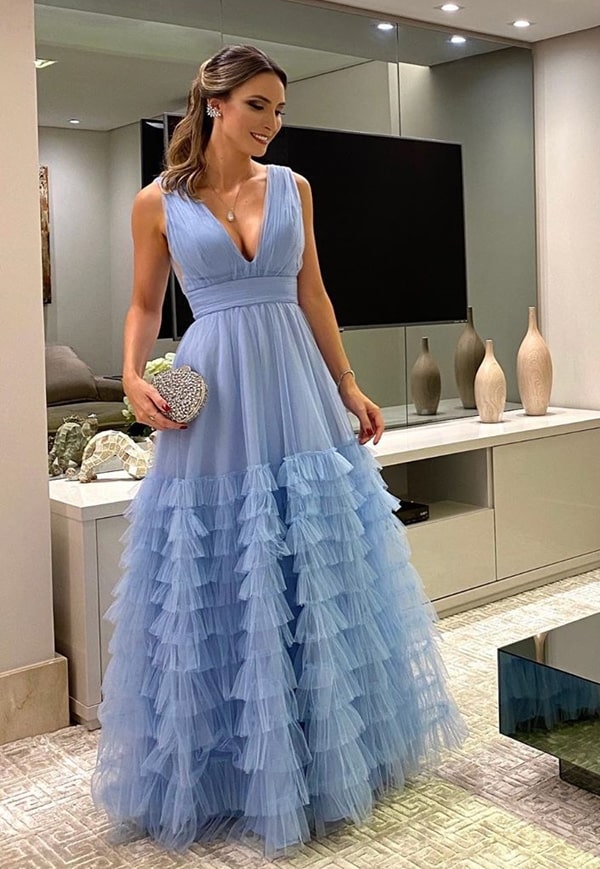 vestido longo azul serenity para madrinha de casamento