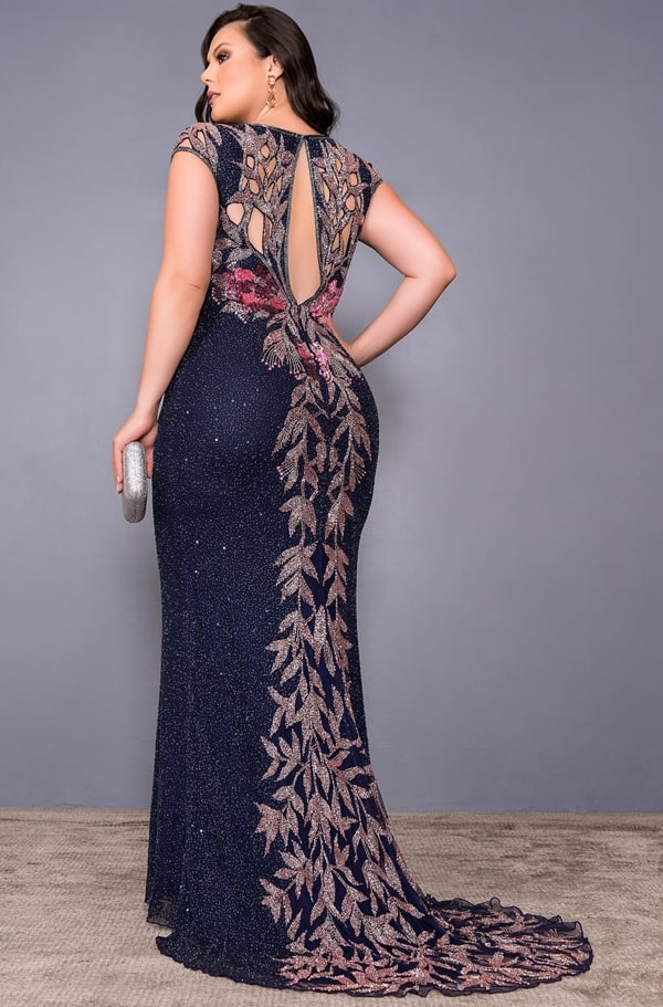 Vestidos para mãe de debutante best sale plus size