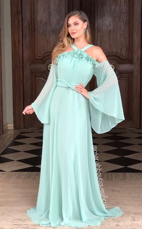 vestido longo verde menta com manga longa para madrinha de casamento