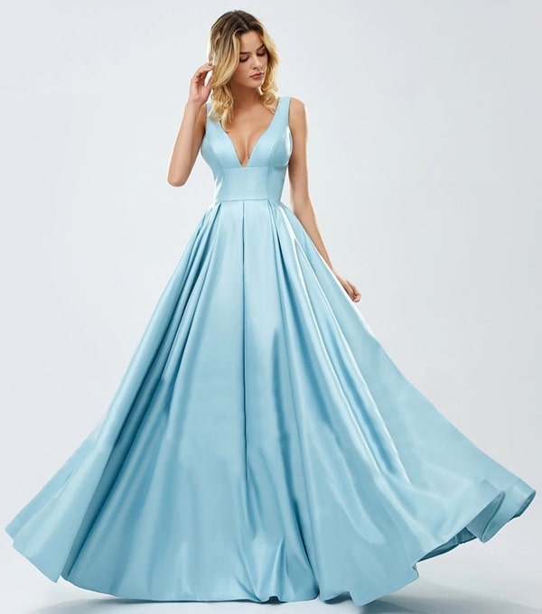 vestido de festa longo azul serenity para madrinha de casamento