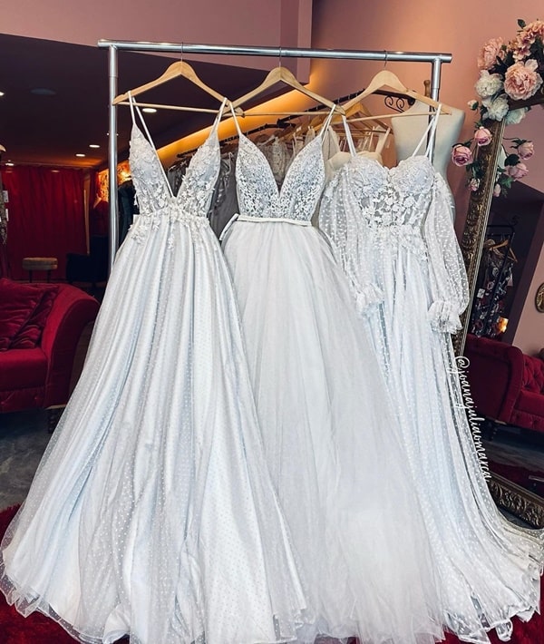 Dismantle Splendor strap Vestido de noiva simples: 30 modelos elegantes para casamento intimista e  casamento civil! - Pronta pra Festa