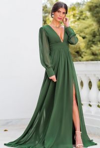 Vestido verde oliva longo: 60 modelos para madrinhas de casamento e
