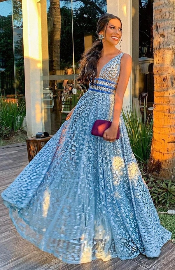 vestido longo azul serenity para madrinha de casamento