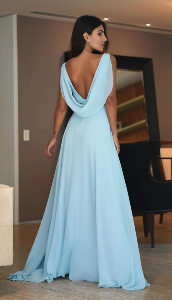 vestido longo azul serenity  fluido para madrinha de casamento