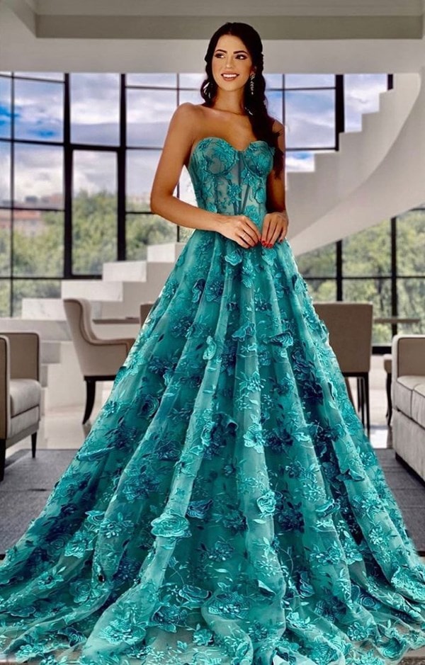 vestido  estilo princesa verde tiffany com bordado 3D