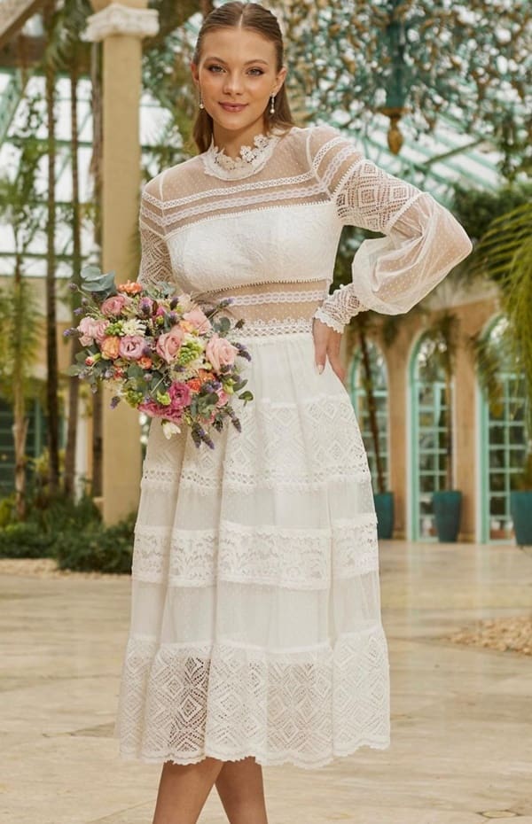 vestido branco midi com manga longa para noiva casamento civil