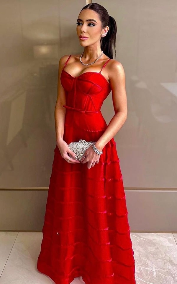 vestido longo vermelho simples