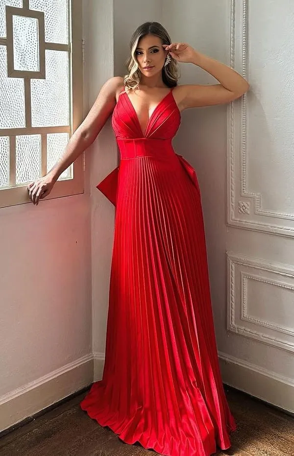 vestido longo vermelho plissado