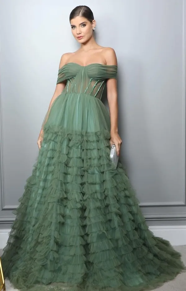 vestido verde oliva para madrinha de casamento a noite